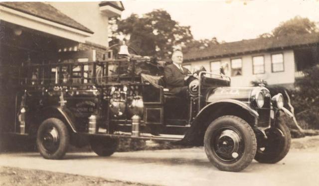 19?? Bear Stutz - Washington Engine Co. #2 (Retired 1932)