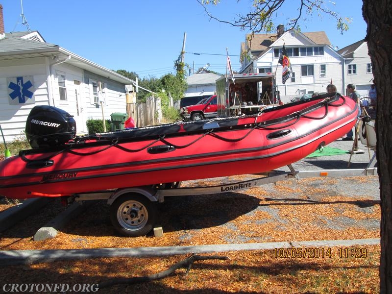 Marine Boat 32 Shows Off At The Fire Fair 2014